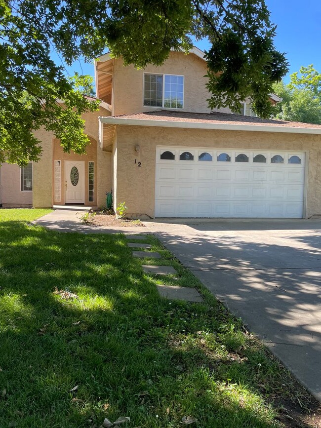 property at 12 Capshaw Ct