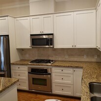 916 Lawrence St in Houston, TX - Building Photo