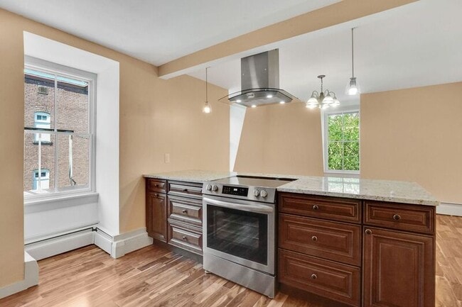 52 Mattoon St in Springfield, MA - Building Photo - Building Photo