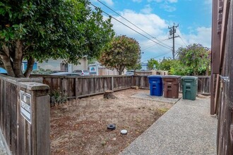 1251 Ninth St in Monterey, CA - Building Photo - Building Photo