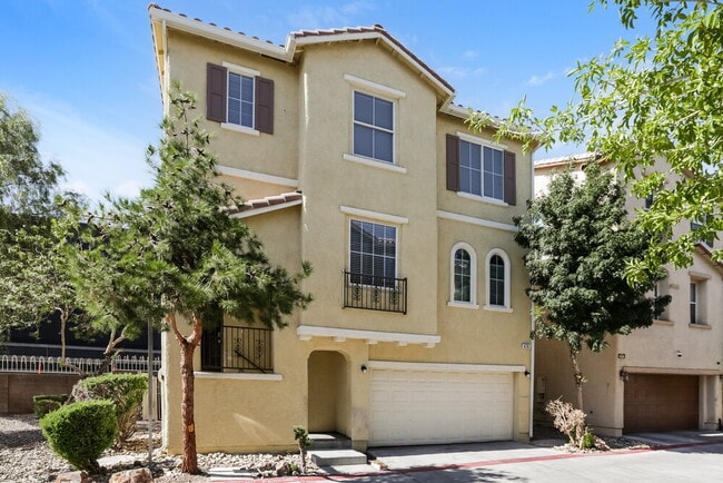 4761 Saville Garden Ct