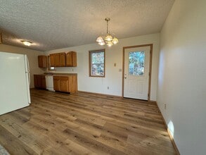 15350 Top Dr in St. Robert, MO - Building Photo - Building Photo