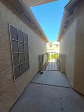 2642 Sunday Grace Dr in Henderson, NV - Building Photo - Building Photo