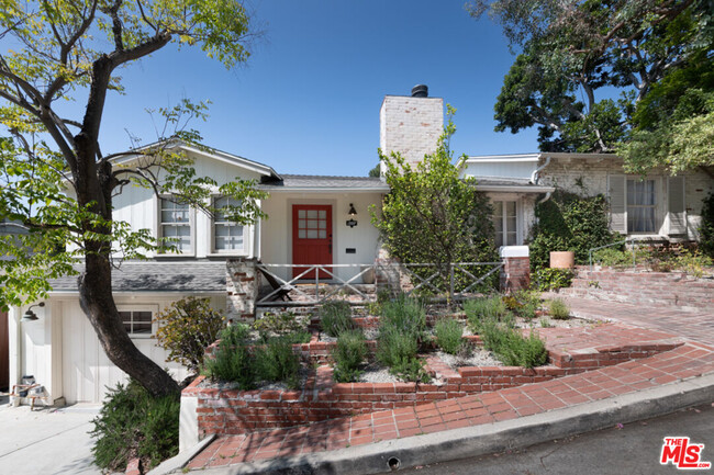 property at 1997 Lucile Ave