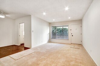 1047 2nd St in Santa Monica, CA - Building Photo - Building Photo