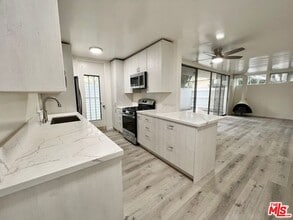 1336 Franklin St in Santa Monica, CA - Building Photo - Building Photo