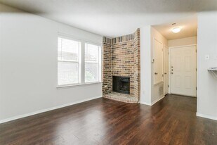 5608 Cougar Dr in Austin, TX - Building Photo