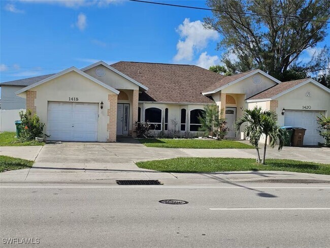 1420 Cape Coral Pkwy W in Cape Coral, FL - Building Photo - Building Photo