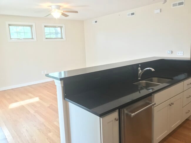 property at 2500 Muscatine Ave