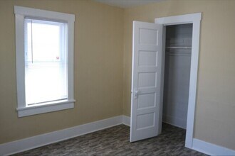 640 S Stone St in Decatur, IL - Building Photo - Building Photo