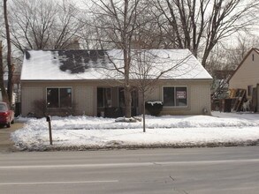 3 Duplexes in Wayne, MI - Foto de edificio - Building Photo