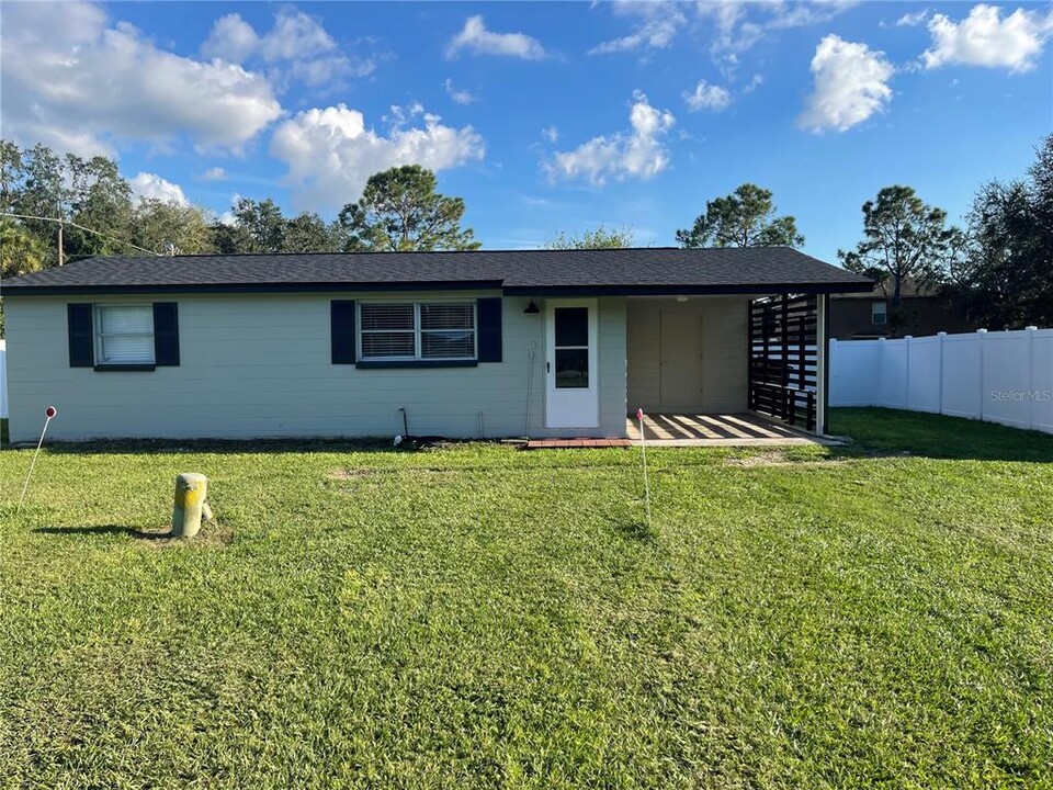 10541 Hackney Dr in Riverview, FL - Building Photo