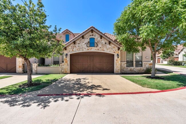 property at 307 Enclave Cir