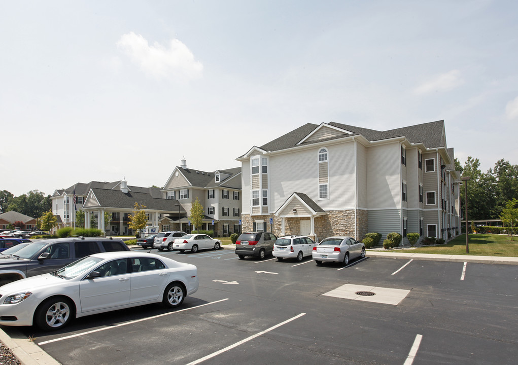 Lockwood of Fenton in Fenton, MI - Foto de edificio