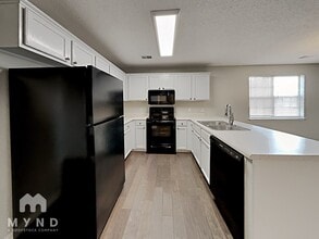 2025 Plantation Pkwy in Moody, AL - Building Photo - Building Photo