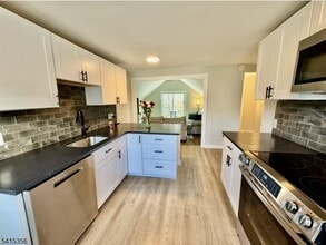 21 Madison St in Newton, NJ - Building Photo - Building Photo