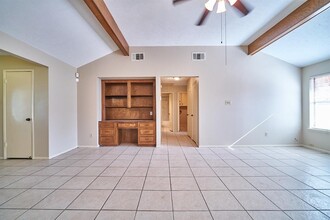 14835 Delbarton Dr in Houston, TX - Building Photo - Building Photo