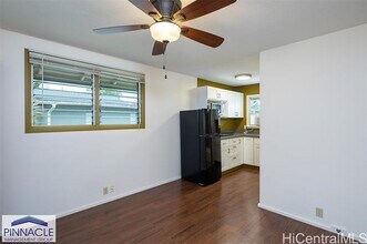 1308 Kuuna St in Kailua, HI - Building Photo - Building Photo