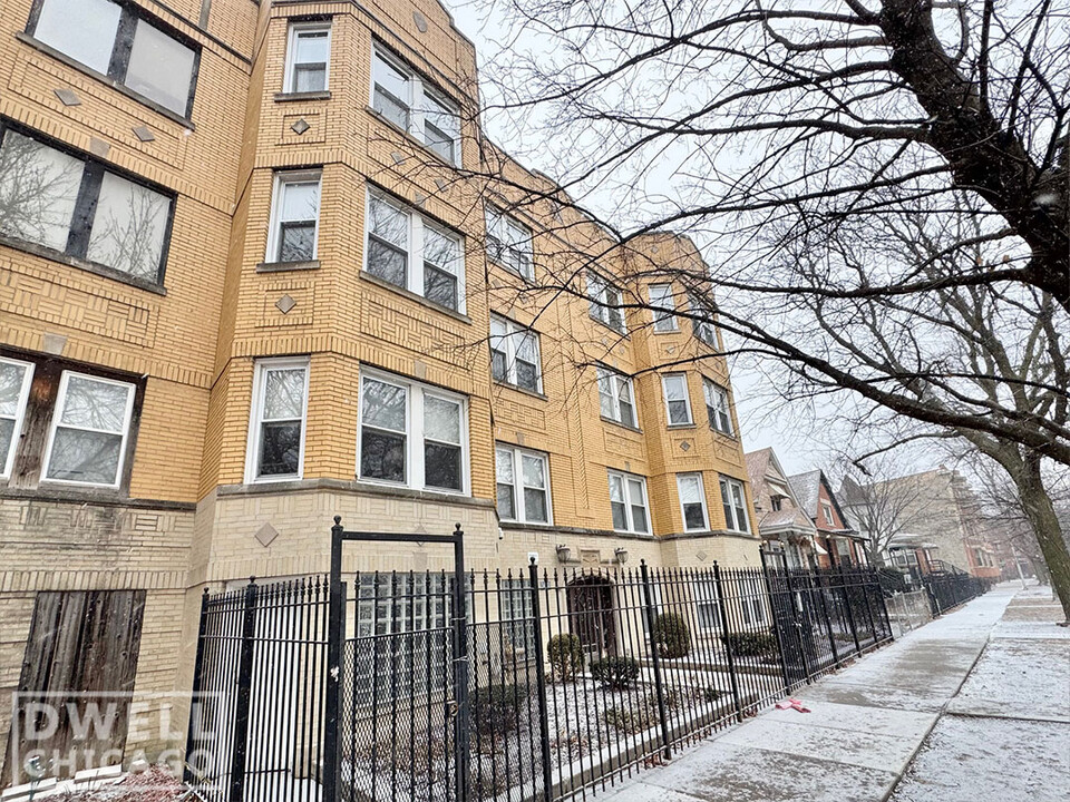 3426 W Parker Ave, Unit 1 in Chicago, IL - Building Photo