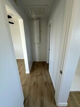 268 1/2 Oakford Dr, Unit None in Los Angeles, CA - Foto de edificio - Building Photo