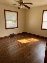 864 Gary Ave SE in Girard, OH - Building Photo - Building Photo