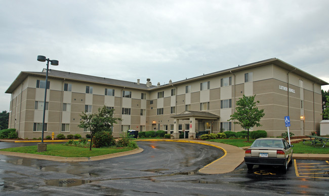 Luther Knoll Apartments