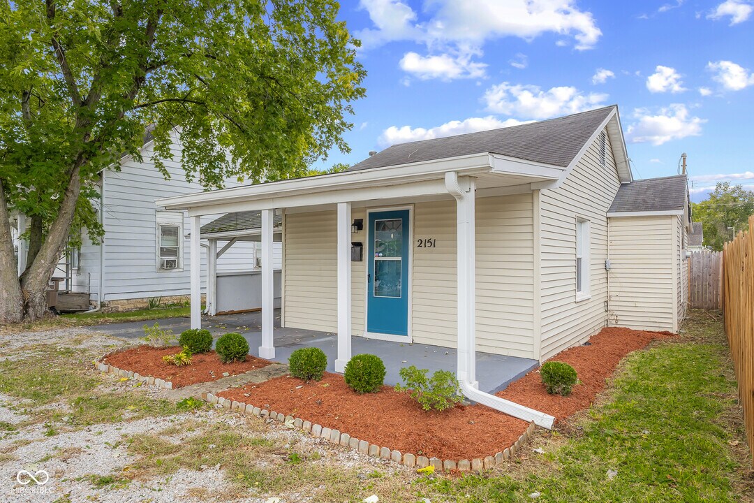 2151 Park Ave in Columbus, IN - Building Photo