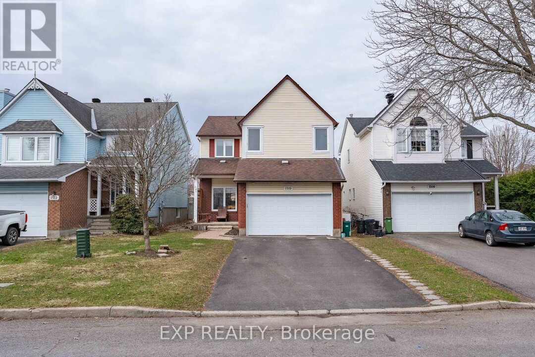 1510 Delia Crescent in Ottawa, ON - Building Photo