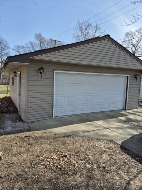 35047 Harroun St in Wayne, MI - Building Photo - Building Photo