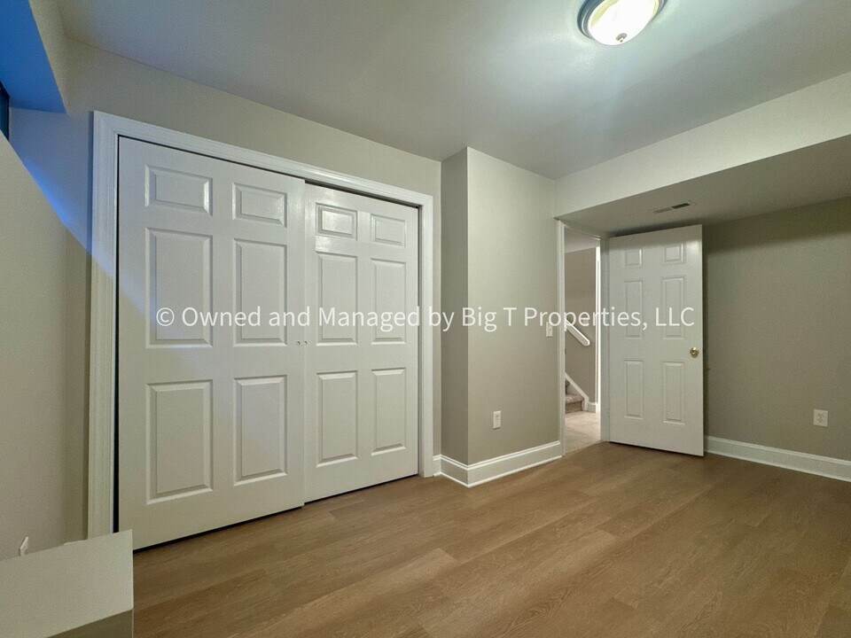 15317 Postillion Terrace in Woodbridge, VA - Building Photo