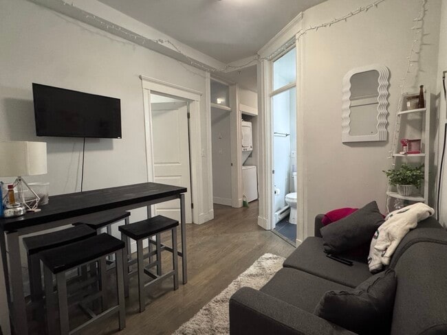 71 Park St, Unit 1