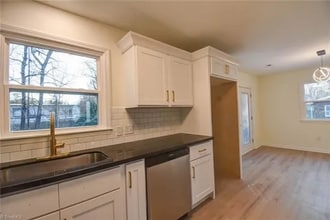 19 N Forrest Dr in Thomasville, NC - Building Photo - Building Photo