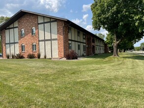 Birchwood Terrace in Fond du Lac, WI - Foto de edificio - Interior Photo