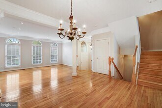 709 Catts Tavern Dr in Alexandria, VA - Building Photo - Building Photo