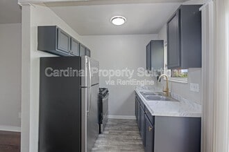 3271 Morrison Ave in Cincinnati, OH - Building Photo - Building Photo