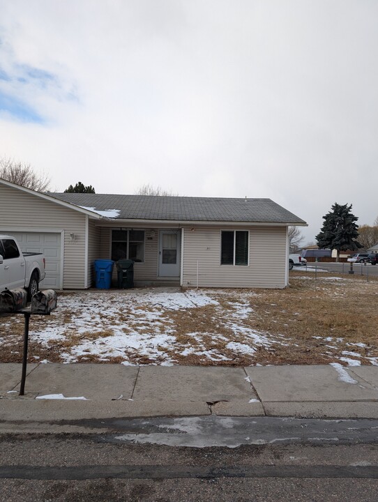 3837 Northern Lights Dr in Pocatello, ID - Building Photo