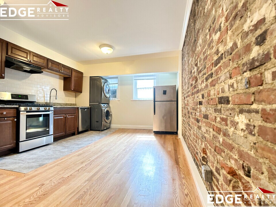 16 Glenville Ave, Unit 2 in Boston, MA - Foto de edificio