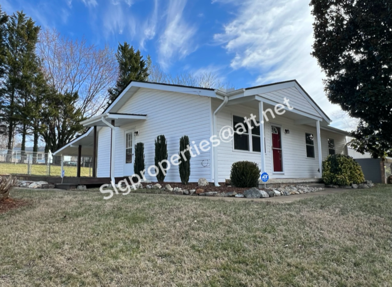 271 State St in Asheville, NC - Building Photo