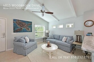 4815 Woodbrook Dr in Sarasota, FL - Building Photo - Building Photo