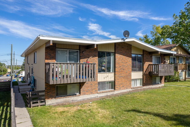 228 Sabrina Bay SW in Calgary, AB - Building Photo - Building Photo