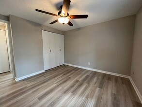 6815 Waters Ave in Savannah, GA - Building Photo - Building Photo
