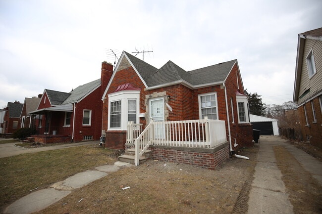 property at 17390 Bradford Ave
