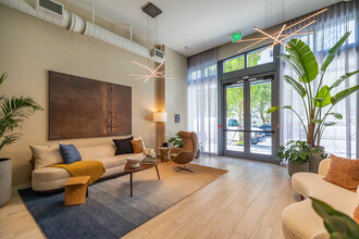 i5 Wynwood Co-Living in Miami, FL - Foto de edificio - Lobby