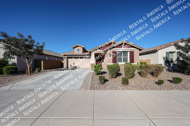 2256 E Ridgewood Ln in Gilbert, AZ - Building Photo - Building Photo