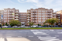 25-40 SHORE BLVD in Brooklyn, NY - Building Photo - Building Photo