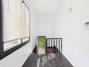 8535 S Givins Ct in Chicago, IL - Building Photo - Building Photo