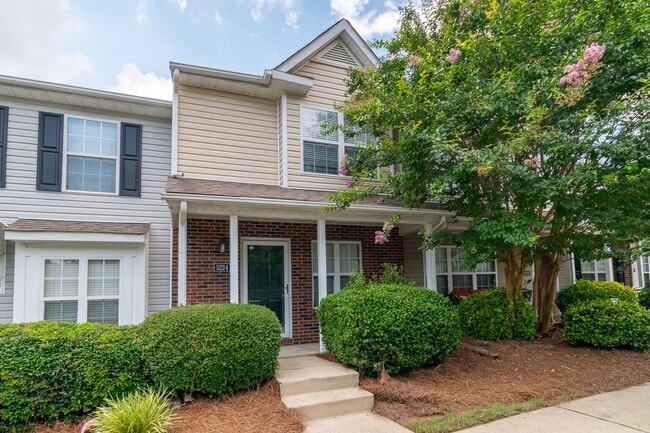 property at 5224 Avon Ct