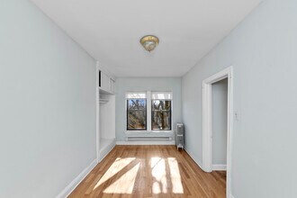 4610 N Paulina St, Unit 4614-402 in Chicago, IL - Building Photo - Building Photo