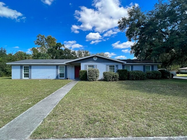 property at 4607 NW 40 St
