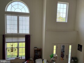 46 Warwick Rd in West Windsor Township, NJ - Building Photo